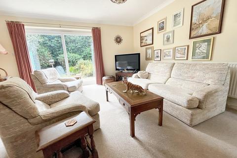 undefined, Verwood