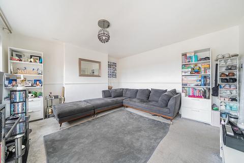 2 bedroom apartment for sale, Pollards, Maple Cross, Rickmansworth