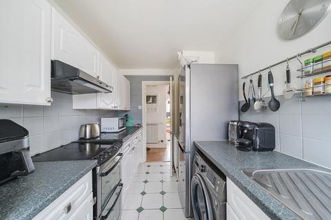 2 bedroom apartment for sale, Pollards, Maple Cross, Rickmansworth