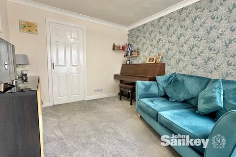 7 Balmoral Close, Mansfield Woodhouse, Mansfield, NG19 9GX