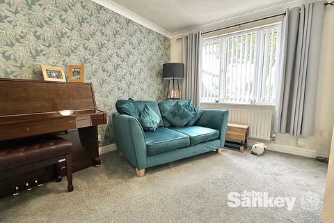 7 Balmoral Close, Mansfield Woodhouse, Mansfield, NG19 9GX