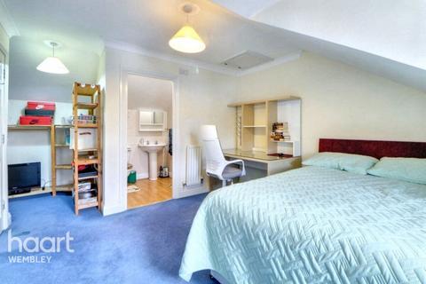 5 bedroom townhouse for sale, Sudbury