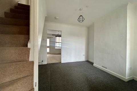 2 bedroom semi-detached house for sale, 36 Bond Street, Stowmarket, Suffolk IP14 1HR