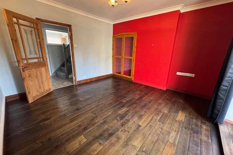 4 bedroom semi-detached house to rent, Farleigh Road, Pershore WR10