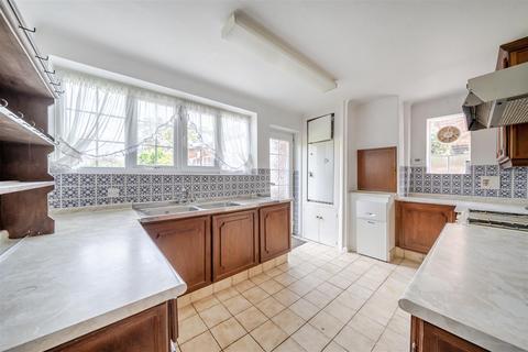 undefined, Manor Way, Aldwick
