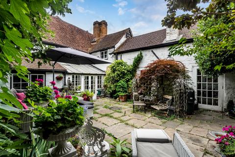 undefined, Church Street, Weybridge, Surrey, KT13