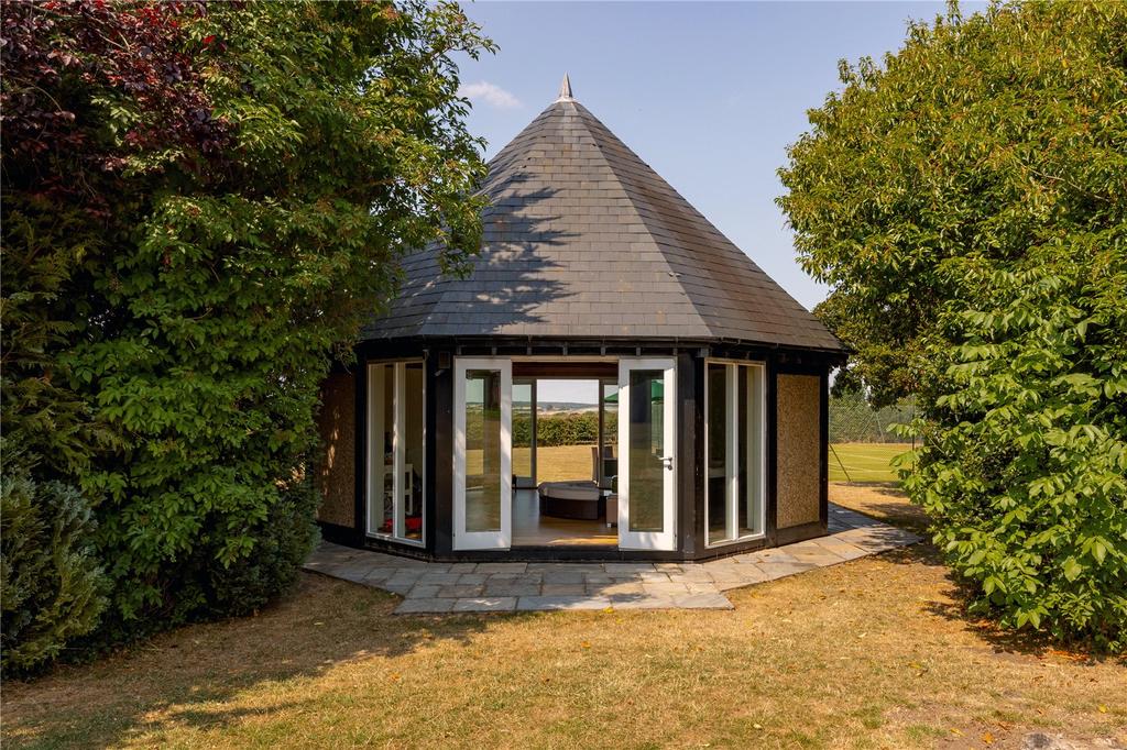 Summer House