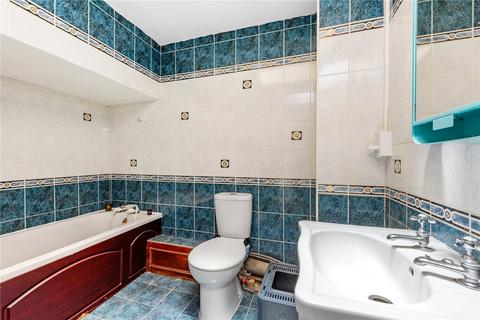 2 Cromford Path, London, E5 0TG