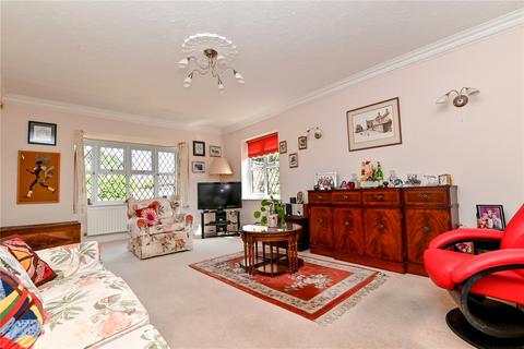 4 bedroom detached house for sale, Larkshill Close, New Milton, Hampshire, BH25
