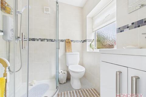 21 Bernard Road, Wrexham, LL13 8EL