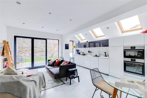 2 bedroom apartment for sale, Pen Y Wain Road, Roath, Cardiff, CF24