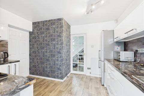 30 Beaumont Crescent, Sheffield, S2 1SA