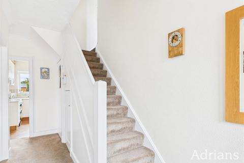 4 bedroom semi-detached house for sale, Highfield Road, Chelmsford
