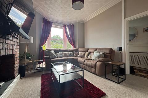 4 bedroom semi-detached house for sale, Dock View Road, Barry, CF63