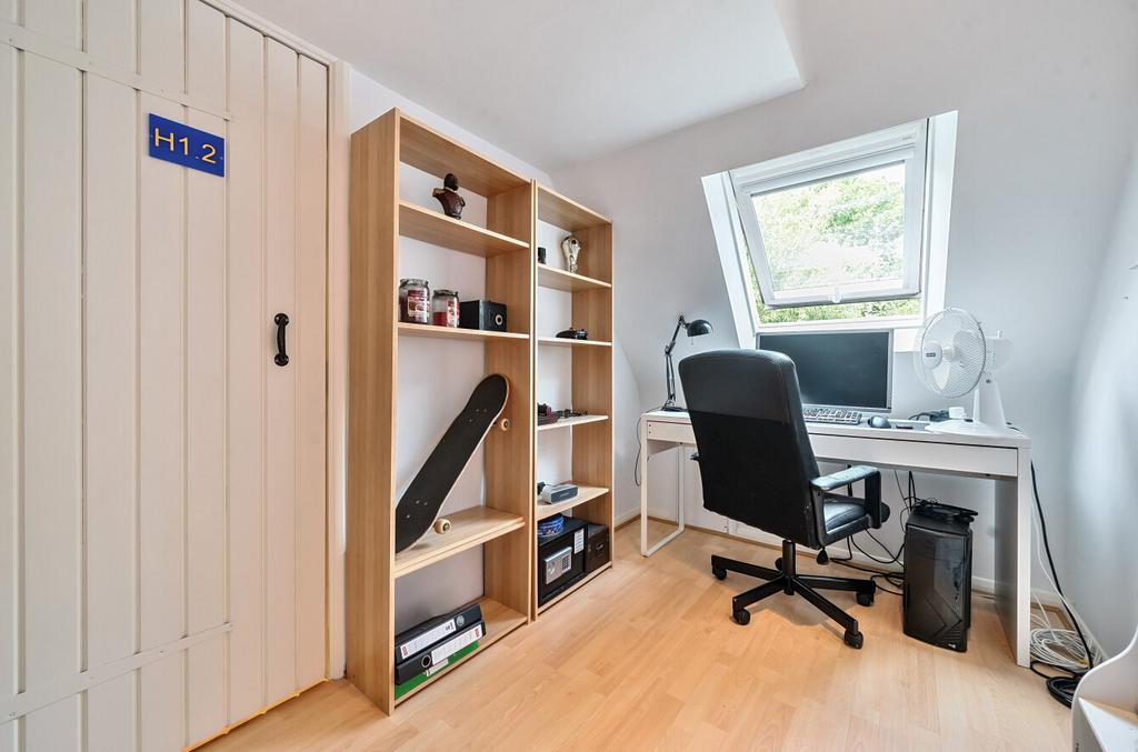 1332386-9-68938aa...