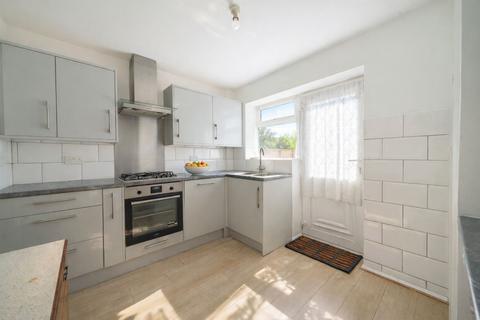 3 bedroom terraced house for sale, Drakes Way, Swindon SN3