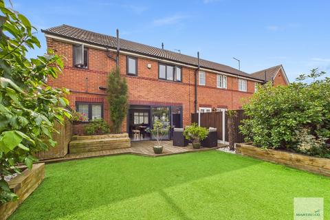 4 bedroom semi-detached house for sale, Sheridan Way, Hucknall
