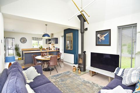 3 bedroom detached house for sale, Fewston Drive, Harrogate