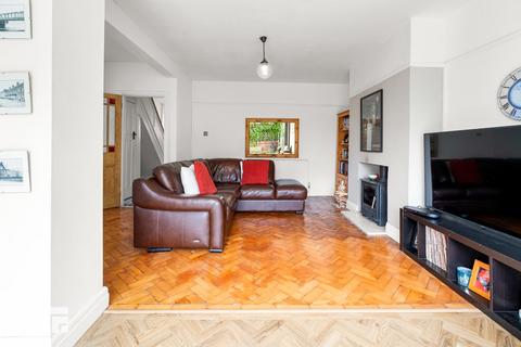 3 bedroom semi-detached house for sale, Avondale Crescent, Grangetown , Cardiff