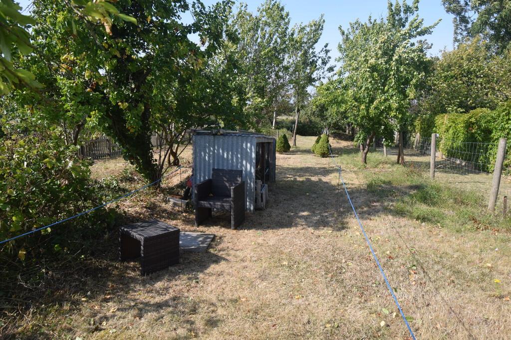 Away garden