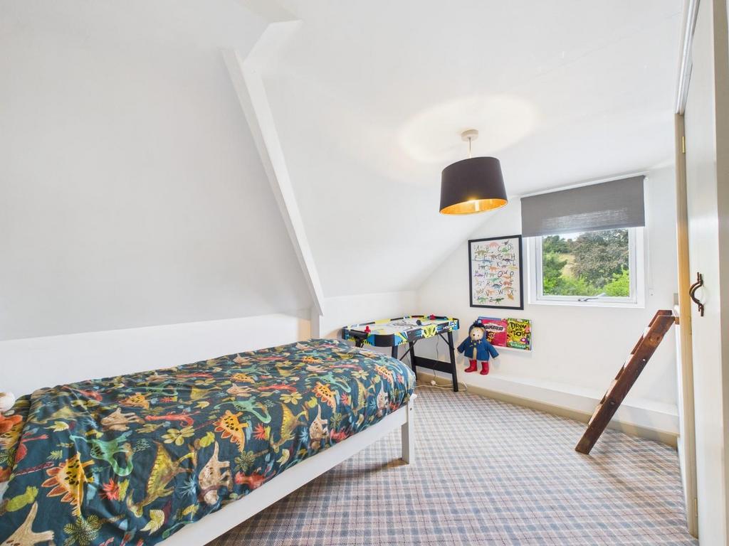 CAM03810 G0-PR0354-STILL050.jpg