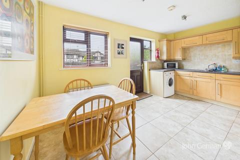 3 bedroom end of terrace house for sale, Newbon Close, Loughborough