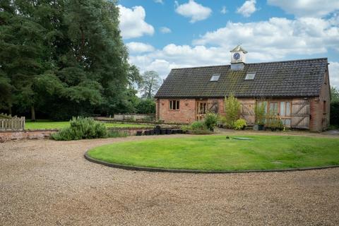 4 bedroom cottage for sale, Linstead, Halesworth