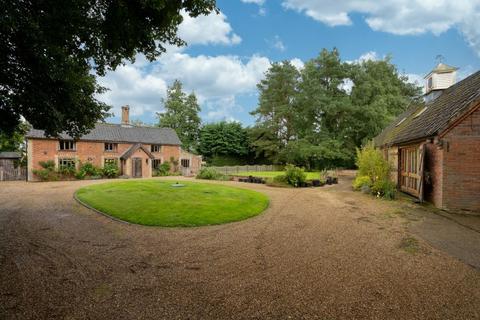 undefined, Linstead, Halesworth