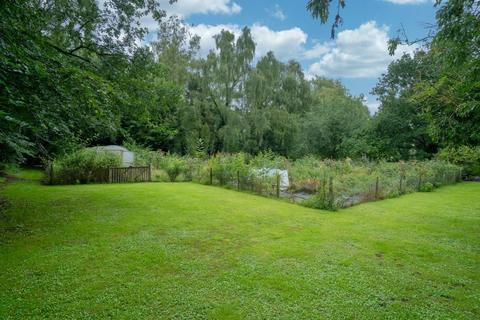 undefined, Linstead, Halesworth