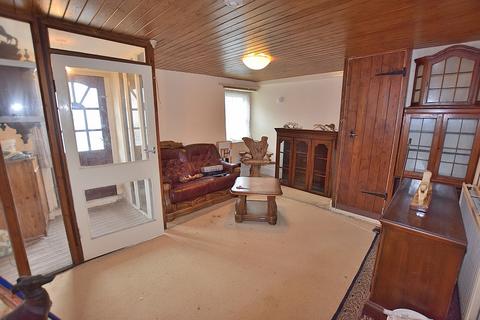 undefined, Maison Dieu, Richmond