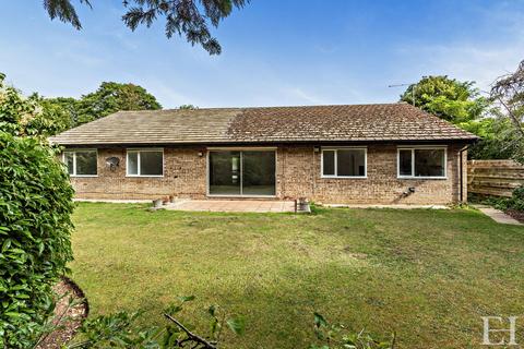 5 bedroom detached bungalow for sale, Stapleford, Cambridge