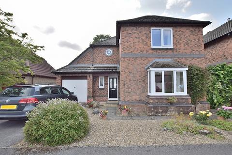 3 bedroom detached house for sale, Oak Tree Avenue, Scotton