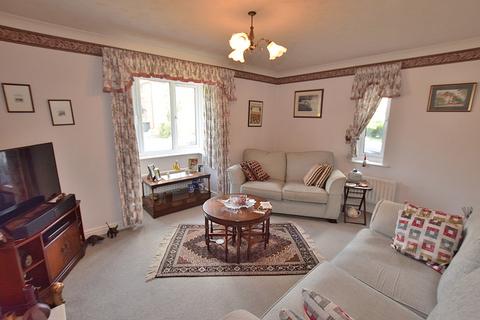 3 bedroom detached house for sale, Oak Tree Avenue, Scotton