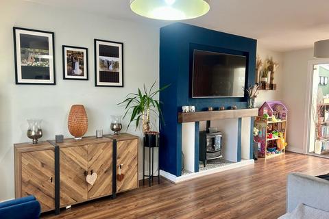 3 bedroom terraced house for sale, St. Johns Road, Hipswell