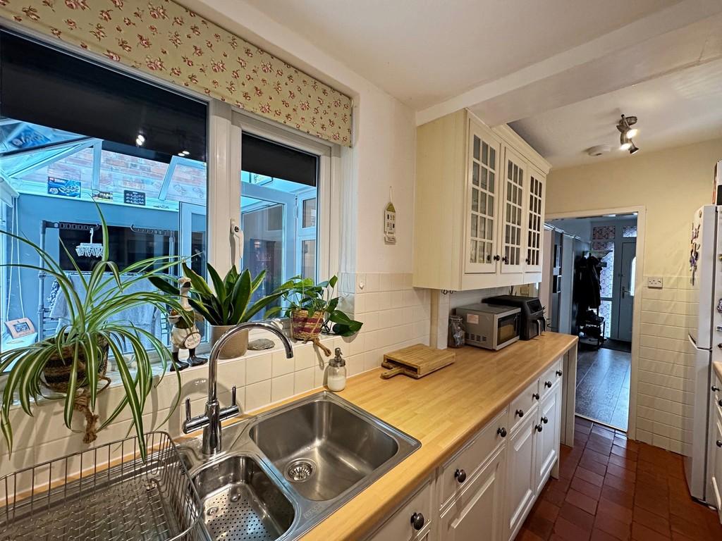 Kitchen (12)