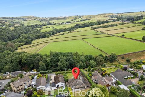 3 bedroom detached bungalow for sale, Far Lane, Holmfirth HD9