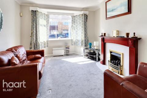 3 bedroom semi-detached house for sale, New Street, Leicester