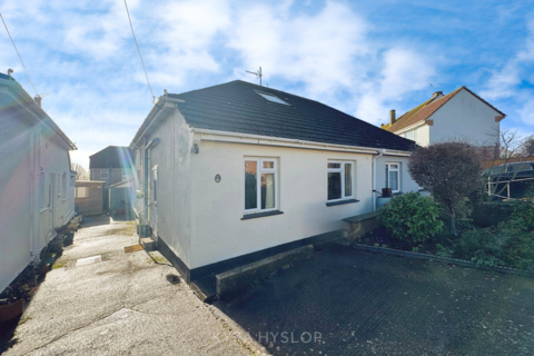 2 bedroom bungalow for sale, 8 Brookside Crescent, Exeter, Devon EX4 8NF