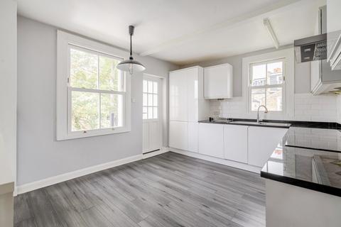 Radbourne Road, Balham, London, SW12