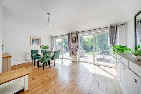 3 bedroom semi-detached house for sale, Le May Avenue, London, SE12