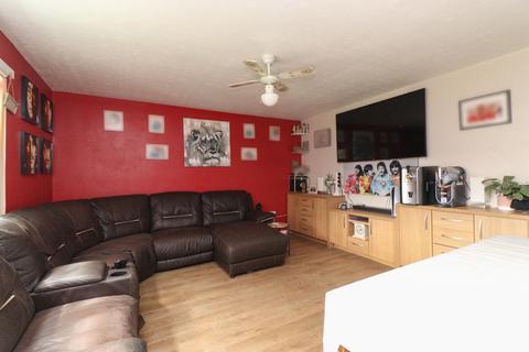 3 bedroom terraced house for sale, Elham Close, Margate, Kent, CT9