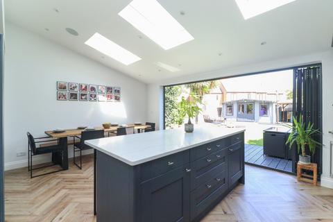 5 bedroom semi-detached house for sale, Kings Road, Birchington, Kent, CT7