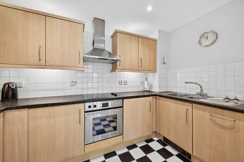 2 bedroom flat for sale, Berglen Court, 7 Branch Road, London