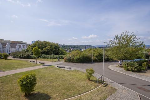 4 bedroom end of terrace house for sale, St. Josephs Mews, Penarth