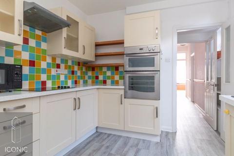 2 bedroom apartment for sale, St. Peters Road, Sheringham