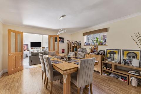 8 Rosewood Close, Sidcup, DA14 4LP
