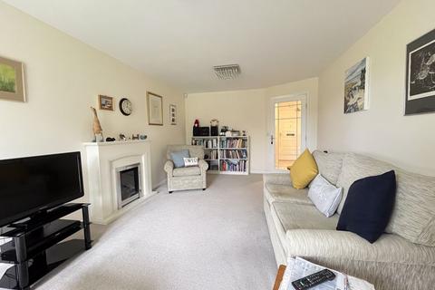 1 bedroom apartment for sale, 20 De Clare Lodge, Westgate, Cowbridge, The Vale of Glamorgan CF71 7FR