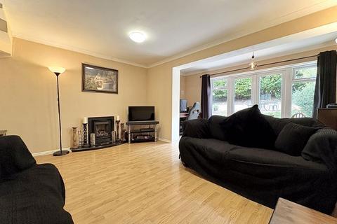 undefined, Kingham Close, LOWER GORNAL, DY3 2PH