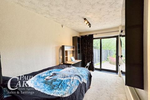 34 Sara Close, Sutton Coldfield, B74 4BW