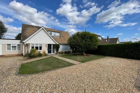 undefined, Heath Road, Thurston